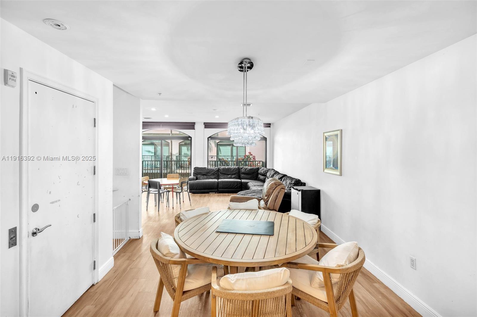 1162 98th St #4 Bay Harbor Islands, FL 33154