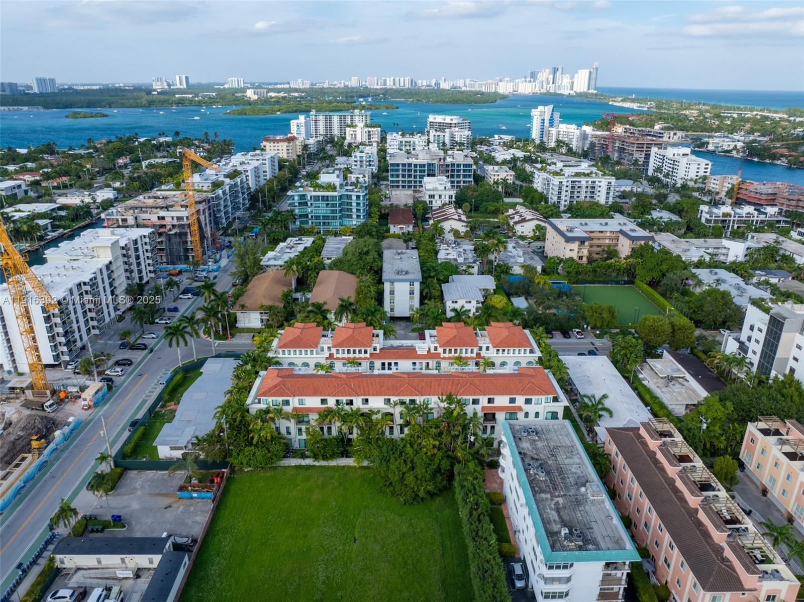 1162 98th St #4 Bay Harbor Islands, FL 33154