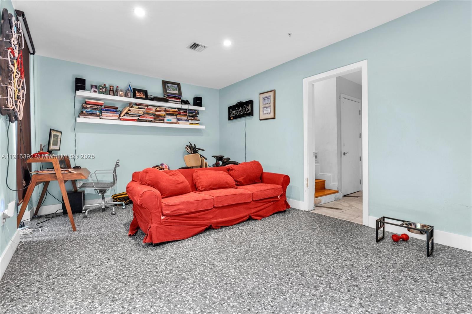 1162 98th St #4 Bay Harbor Islands, FL 33154