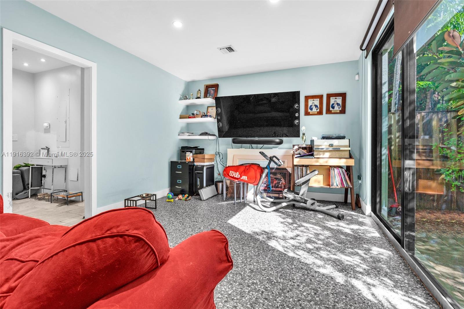 1162 98th St #4 Bay Harbor Islands, FL 33154