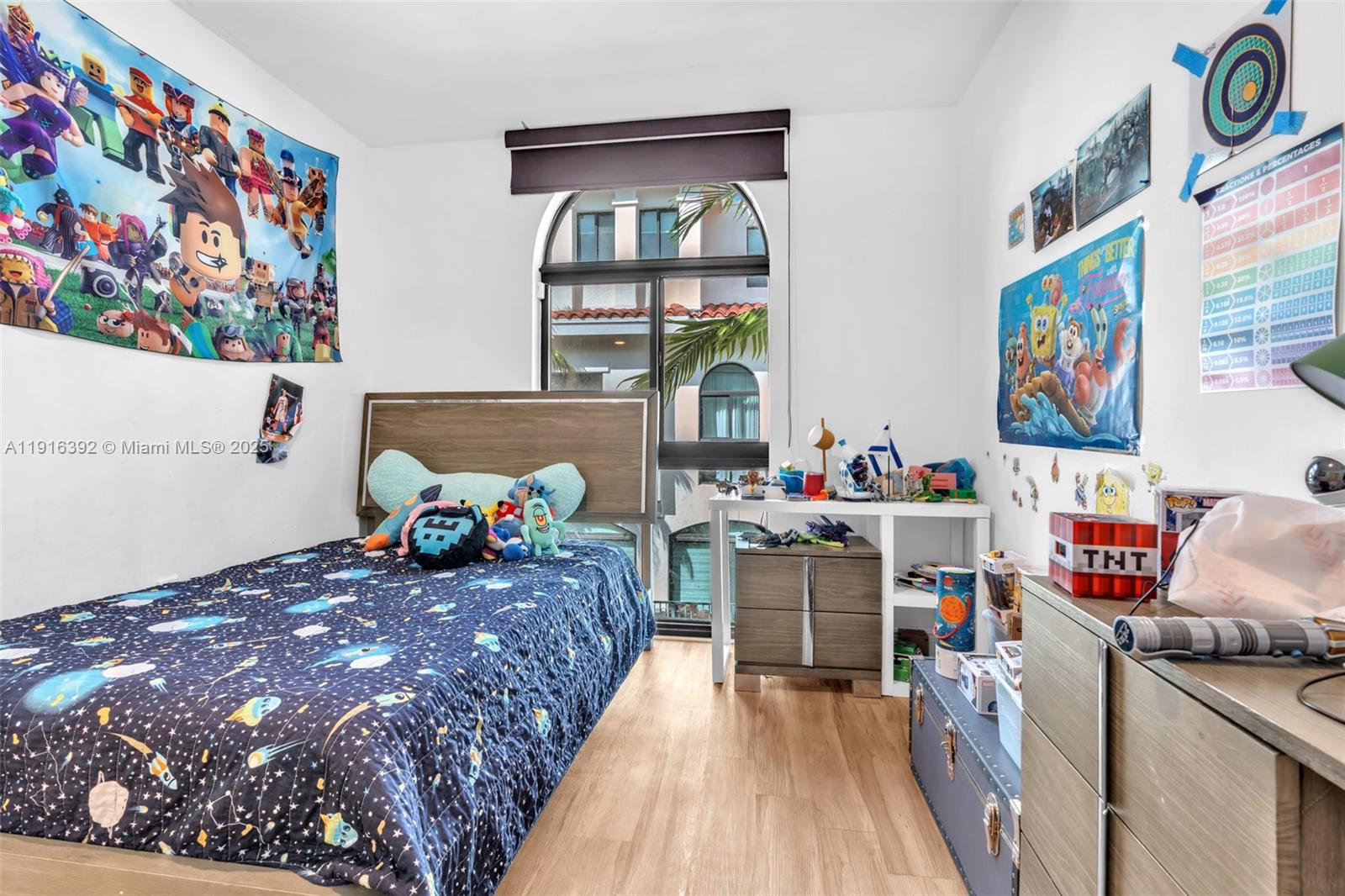 1162 98th St #4 Bay Harbor Islands, FL 33154