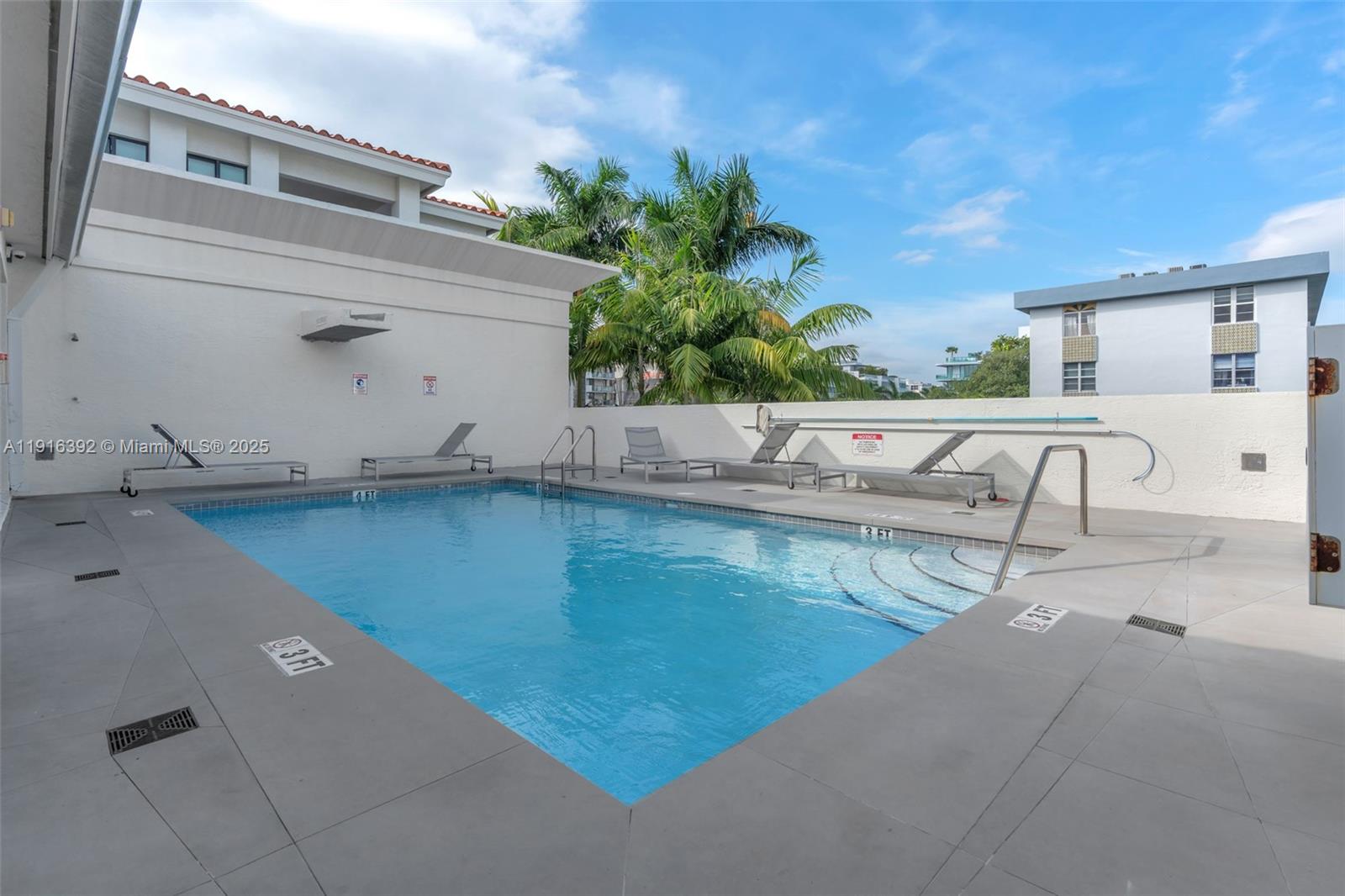 1162 98th St #4 Bay Harbor Islands, FL 33154