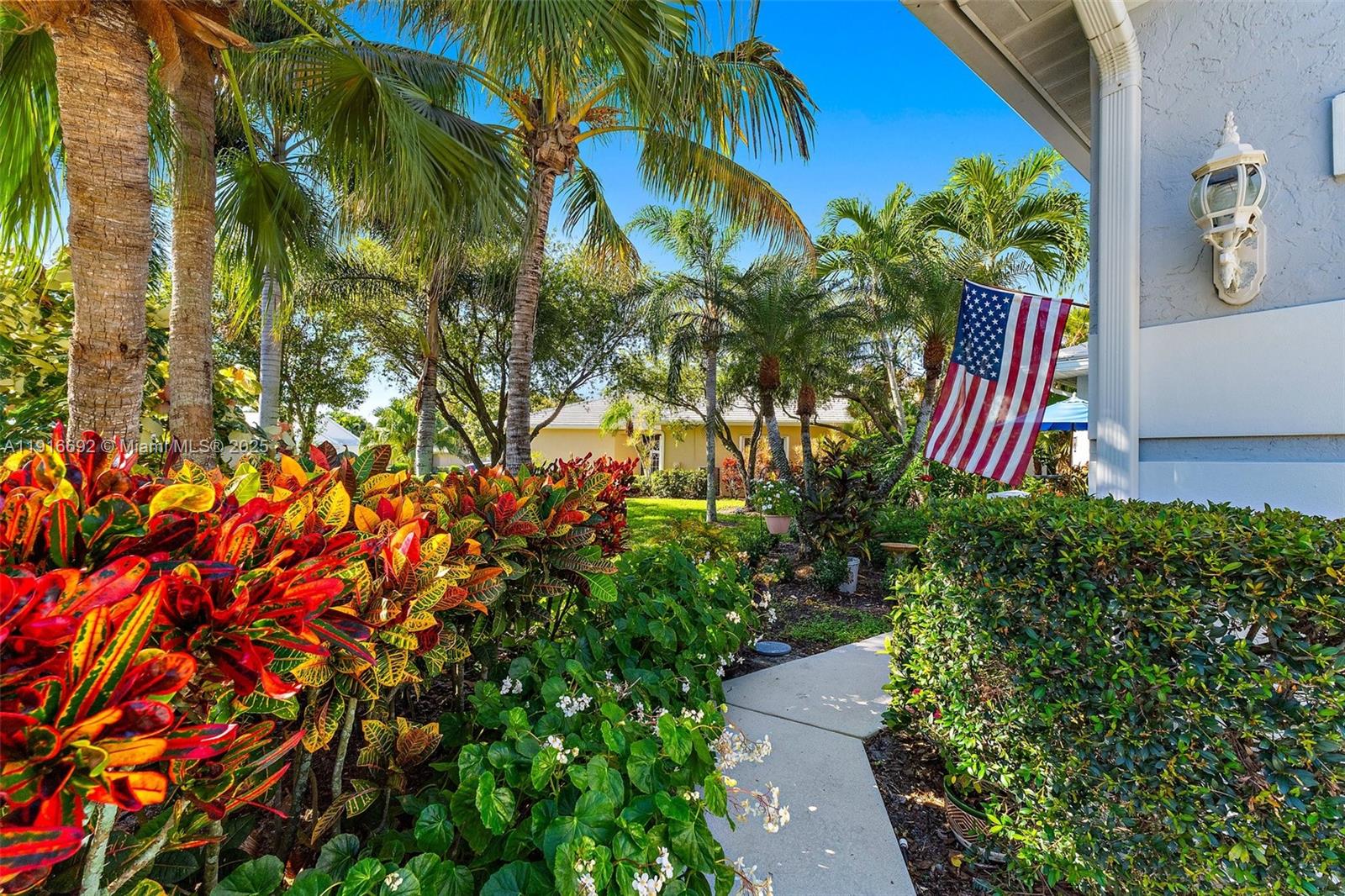 1832 SW Willowbend Ln Palm City, FL 34990