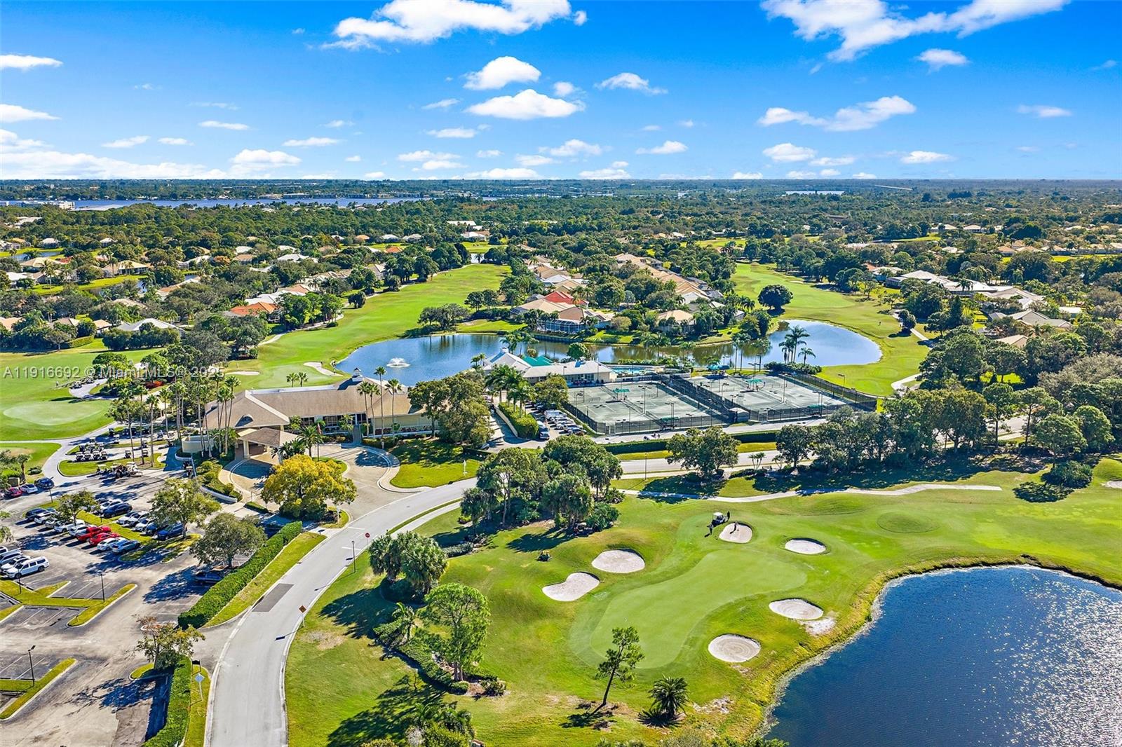 1832 SW Willowbend Ln Palm City, FL 34990