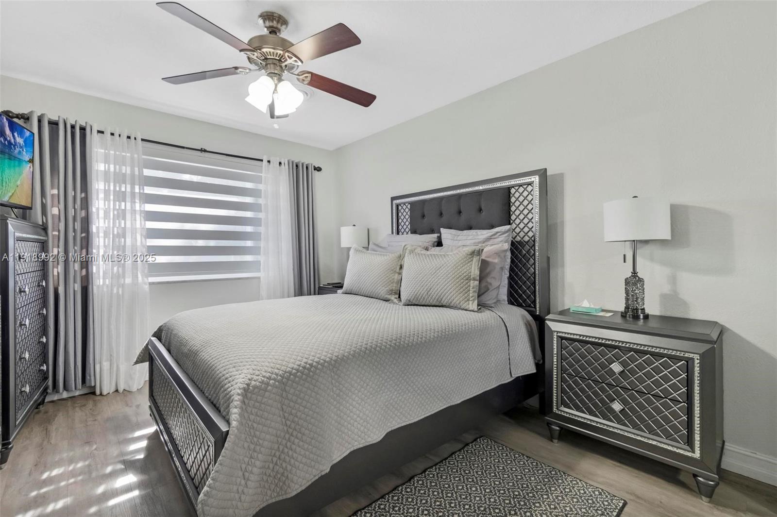 6951 Liberty St Hollywood, FL 33024