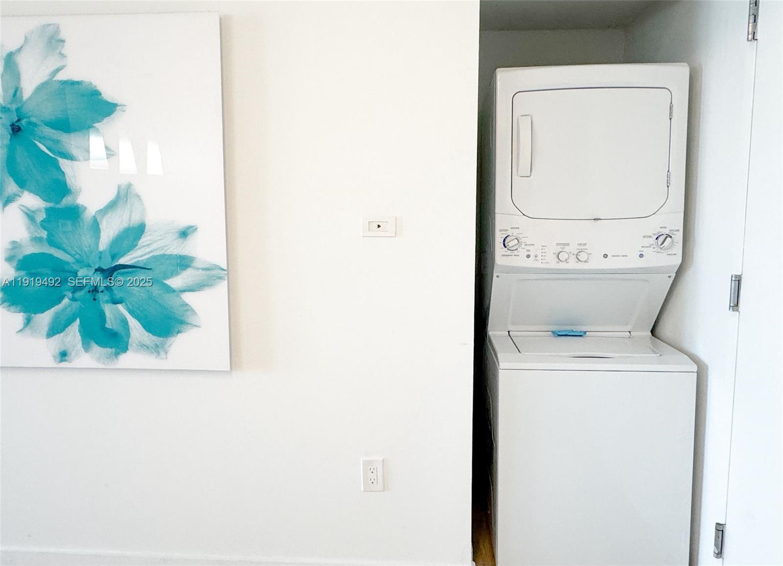 image Beachwalk Hotel & Residences18