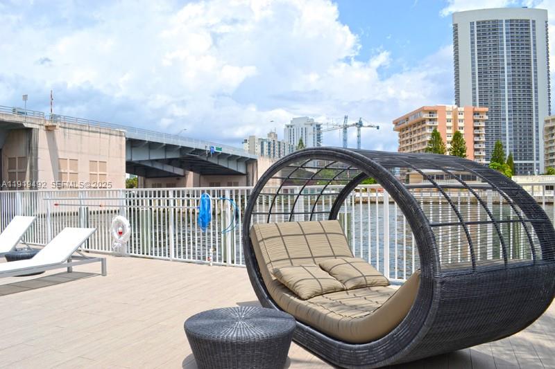 image Beachwalk Hotel & Residences29