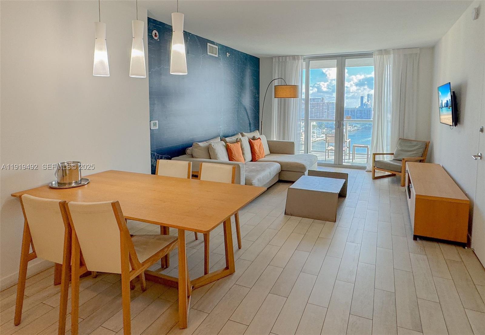 image Beachwalk Hotel & Residences4