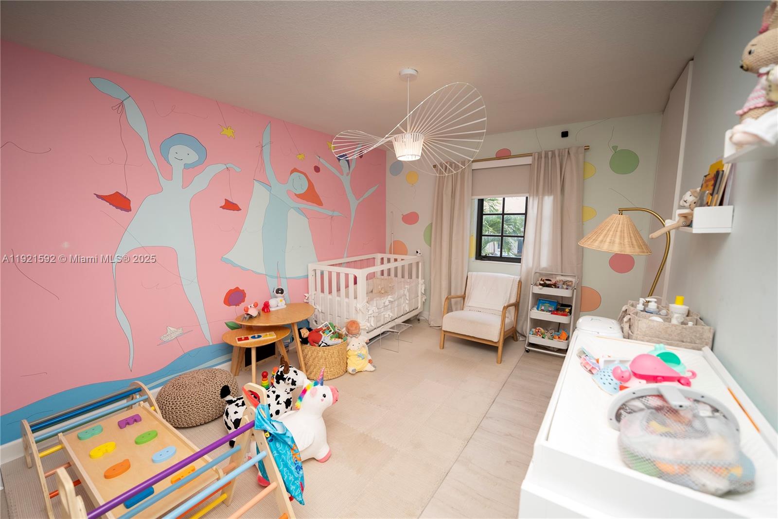 401 NE 194th Ln Miami, FL 33179