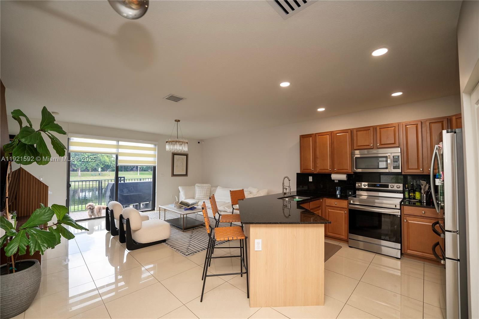 401 NE 194th Ln Miami, FL 33179