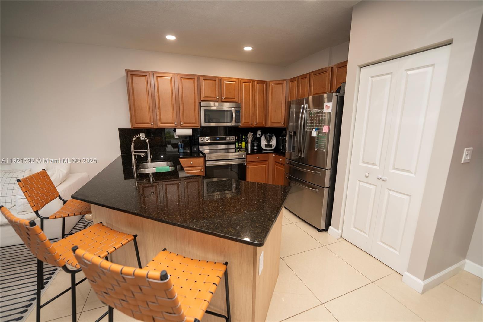 401 NE 194th Ln Miami, FL 33179