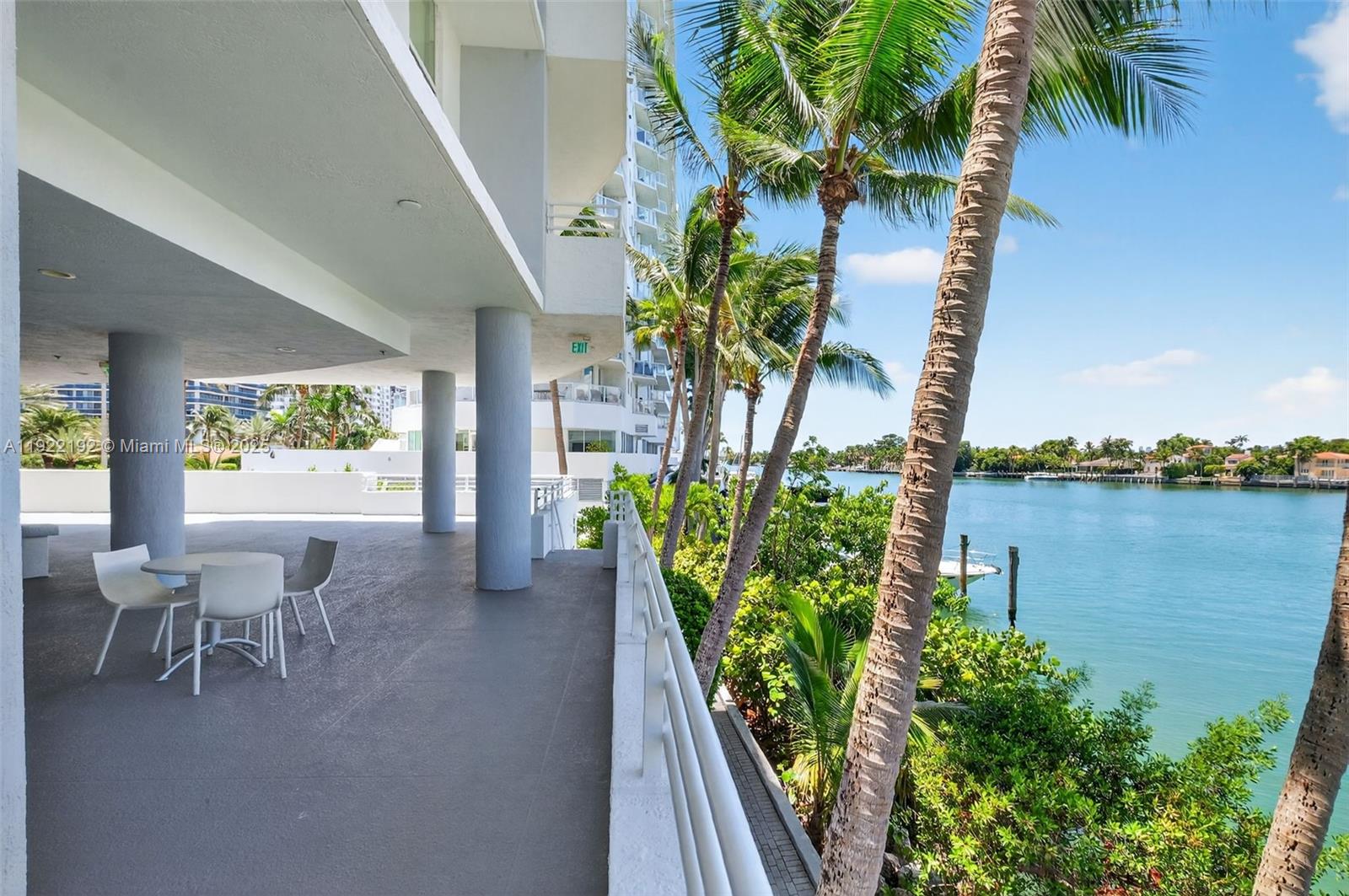 5970 Indian Crk Dr #203 Miami Beach, FL 33140