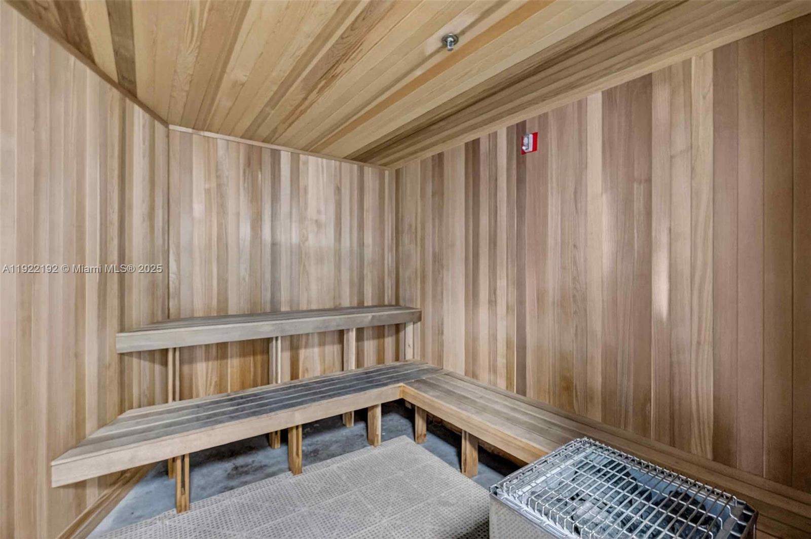 5970 Indian Crk Dr #203 Miami Beach, FL 33140