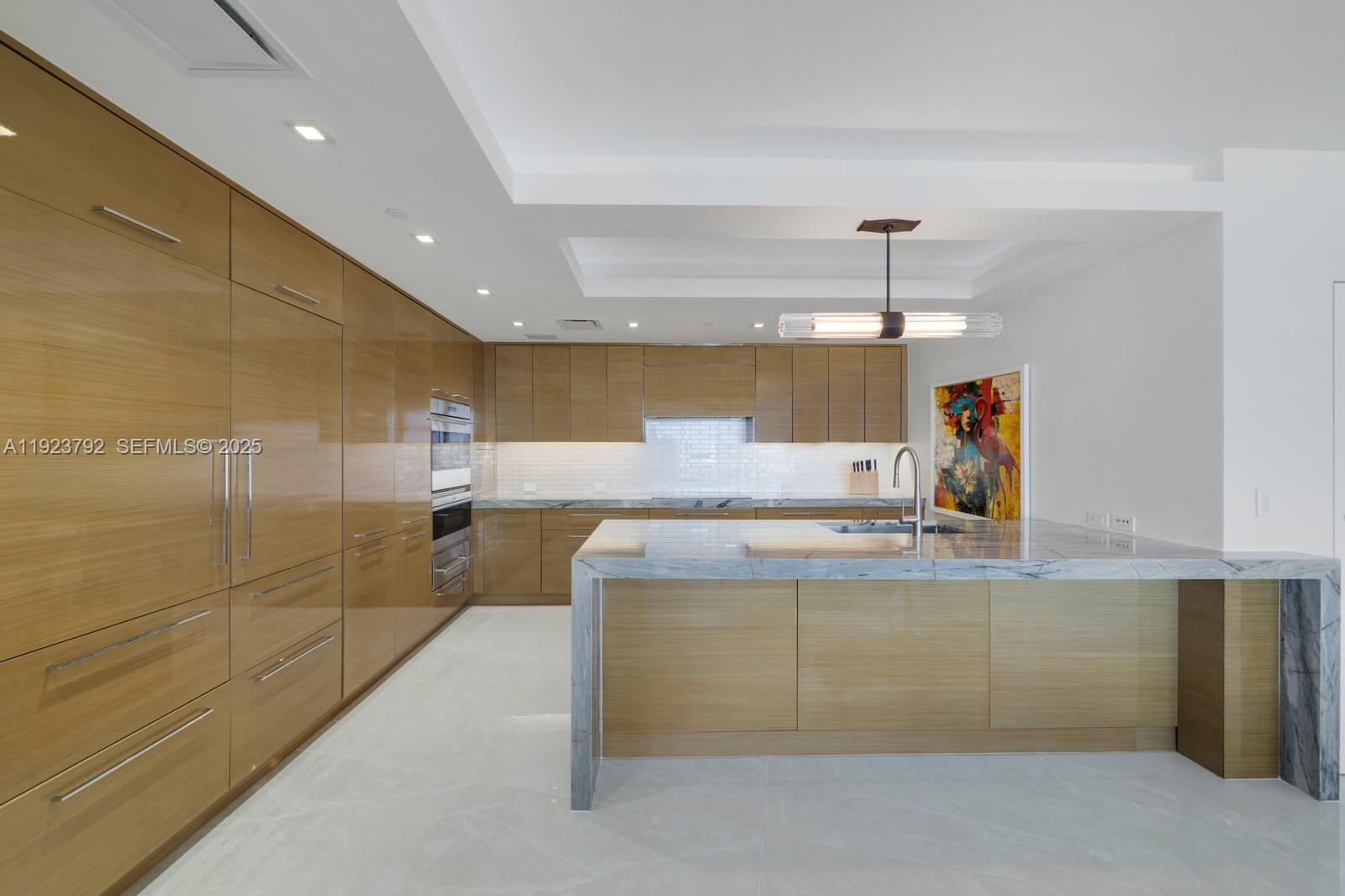 400 Alton Rd #3503 Miami Beach, FL 33139