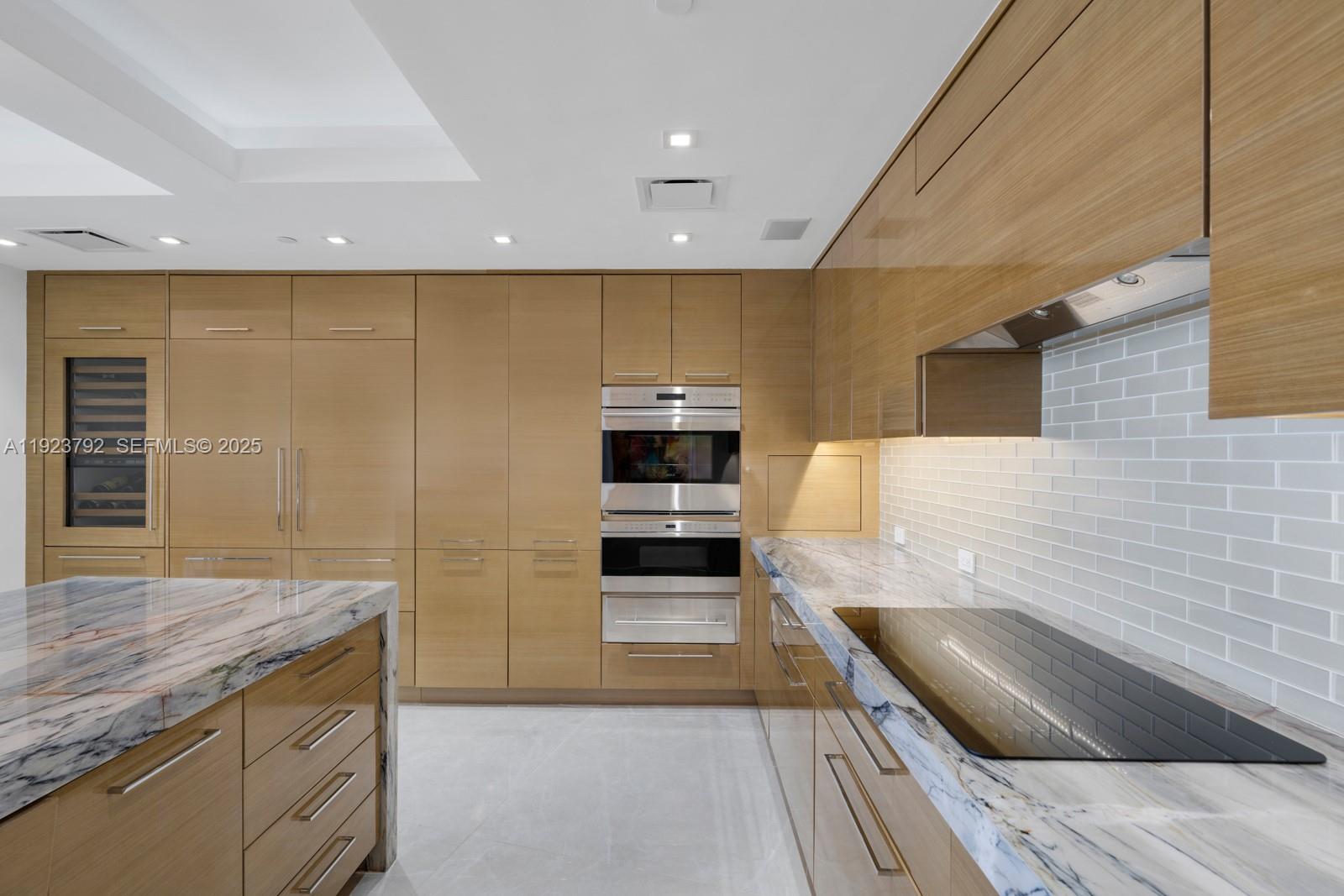 400 Alton Rd #3503 Miami Beach, FL 33139