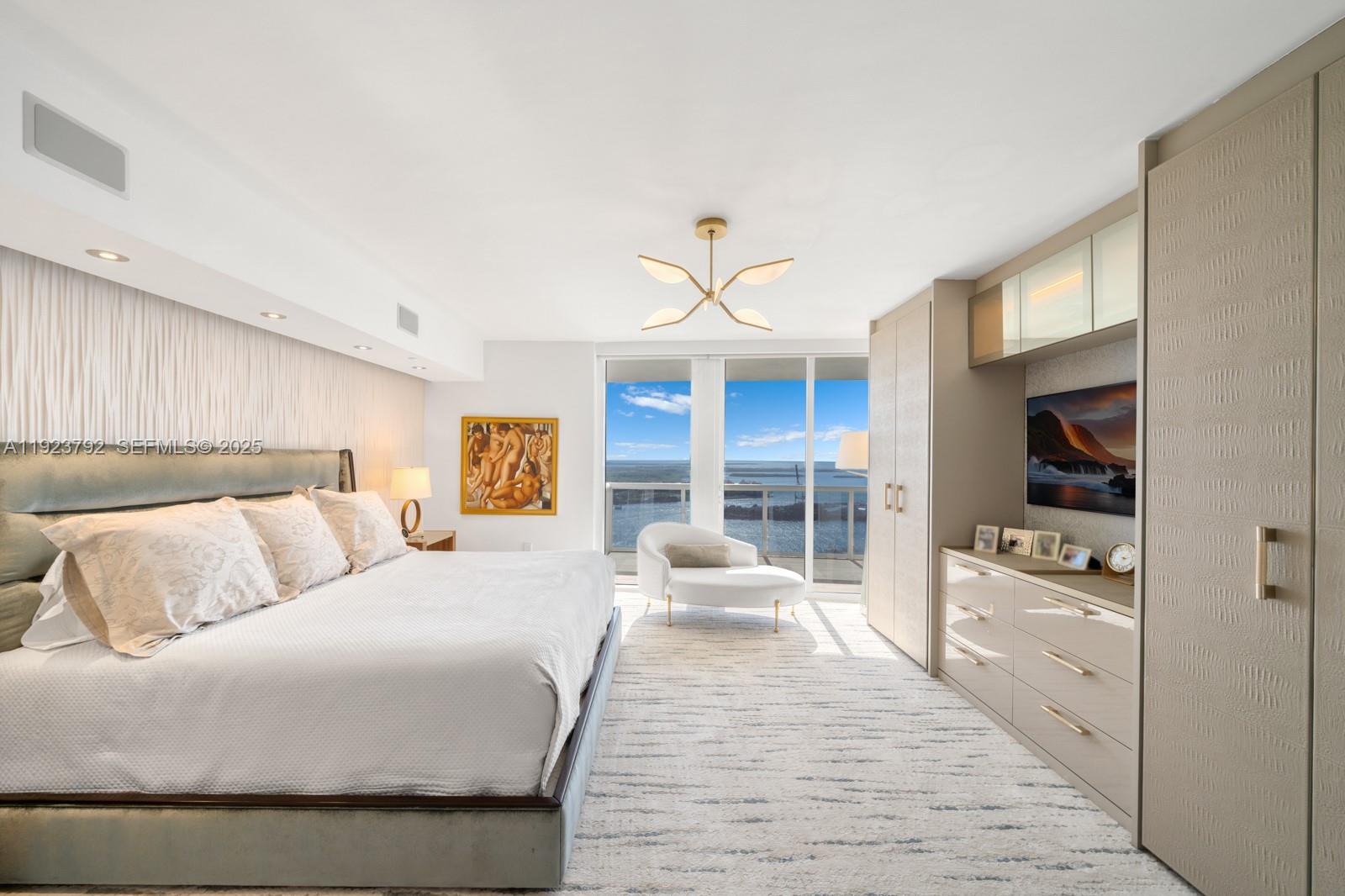 400 Alton Rd #3503 Miami Beach, FL 33139