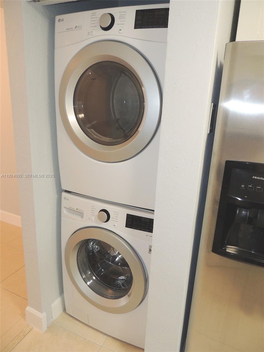 1152 99th St #27 Bay Harbor Islands, FL 33154