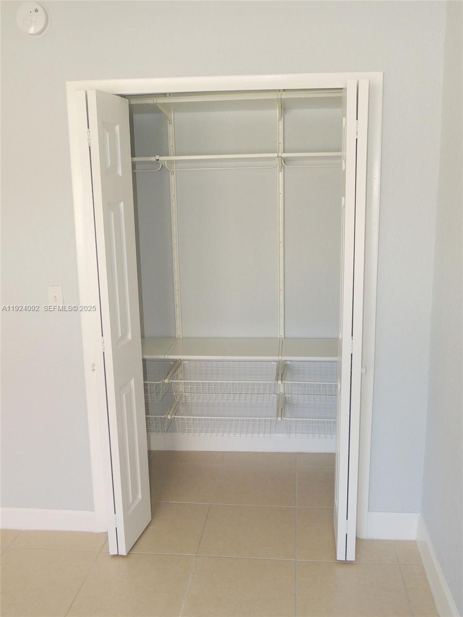 1152 99th St #27 Bay Harbor Islands, FL 33154