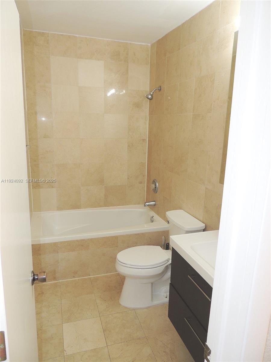 1152 99th St #27 Bay Harbor Islands, FL 33154