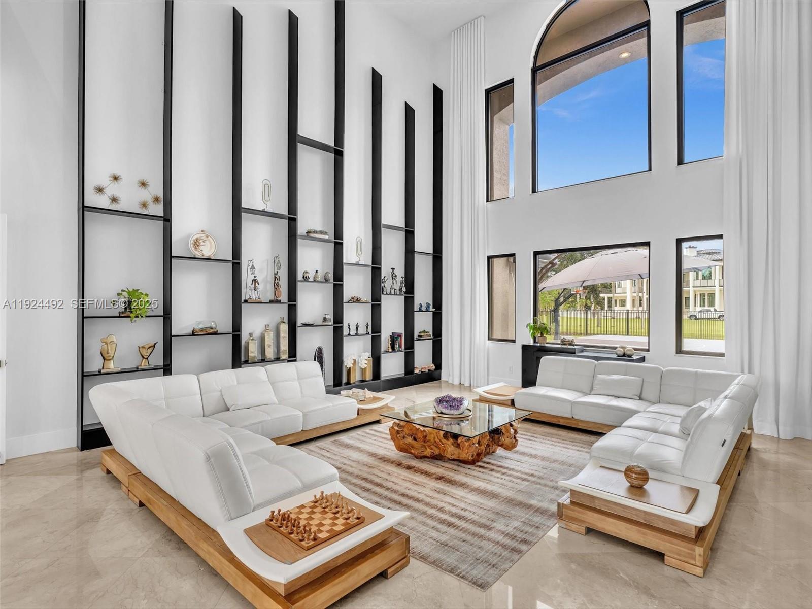 1021 NW 115th Ave Plantation, FL 33323