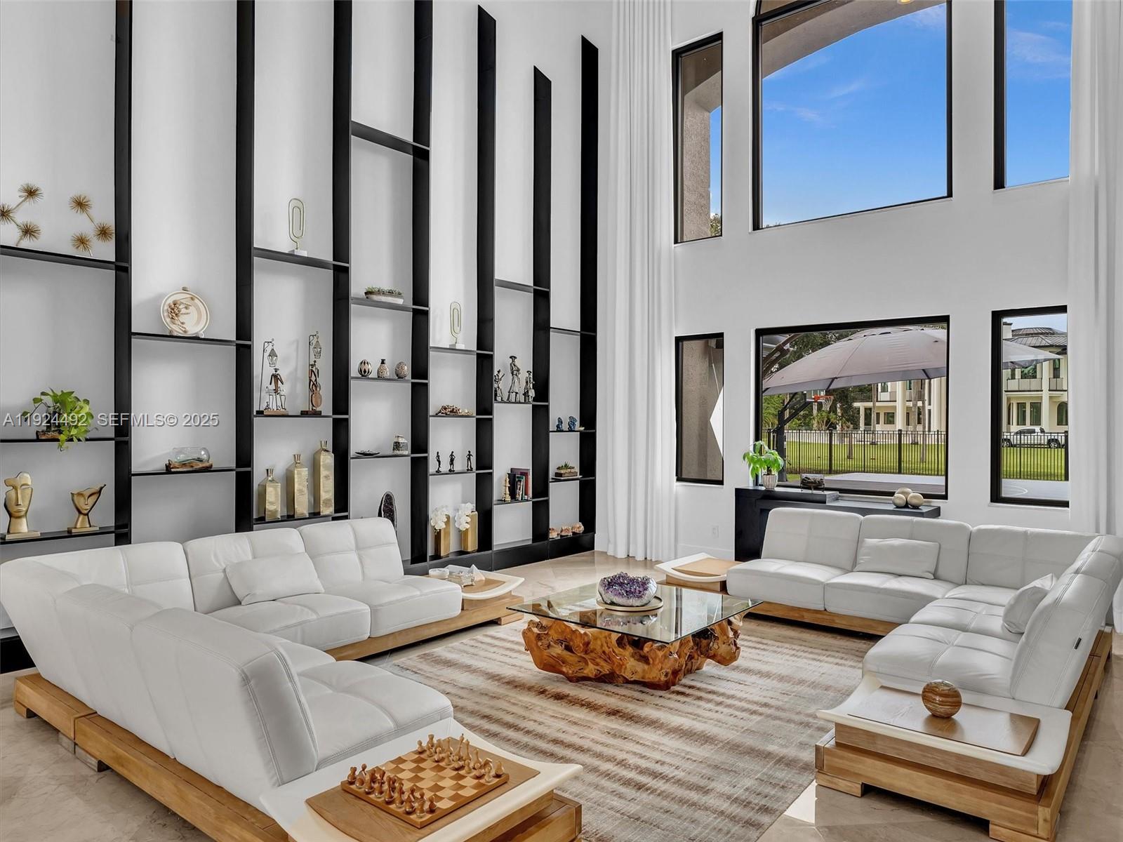 1021 NW 115th Ave Plantation, FL 33323