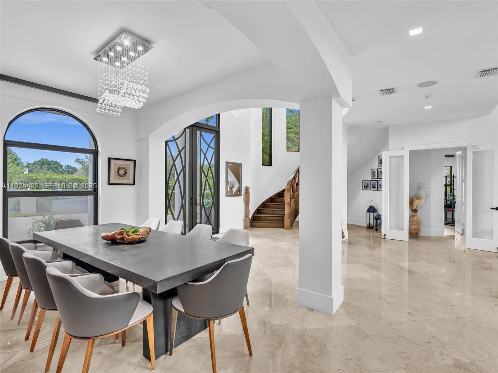 1021 NW 115th Ave Plantation, FL 33323