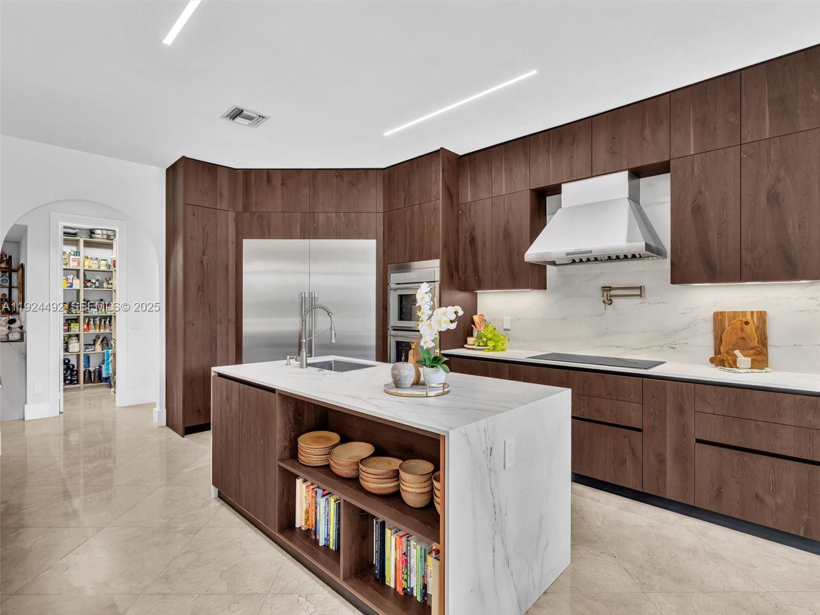 1021 NW 115th Ave Plantation, FL 33323