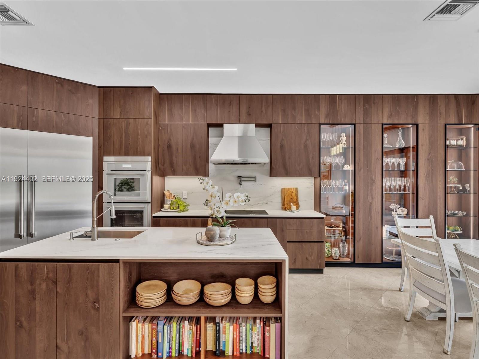 1021 NW 115th Ave Plantation, FL 33323