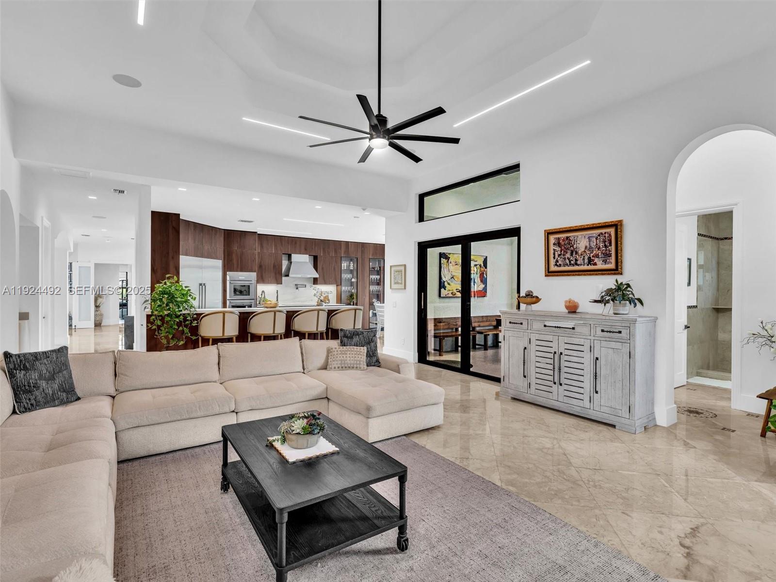 1021 NW 115th Ave Plantation, FL 33323