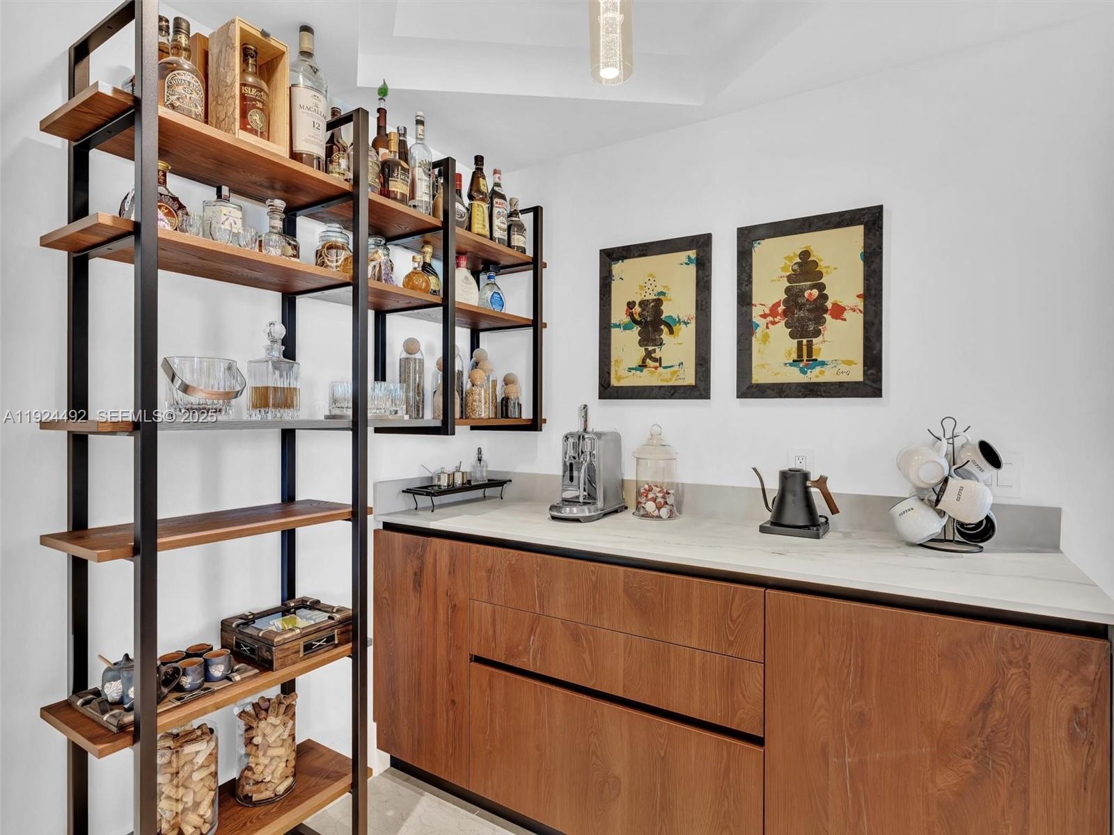 1021 NW 115th Ave Plantation, FL 33323