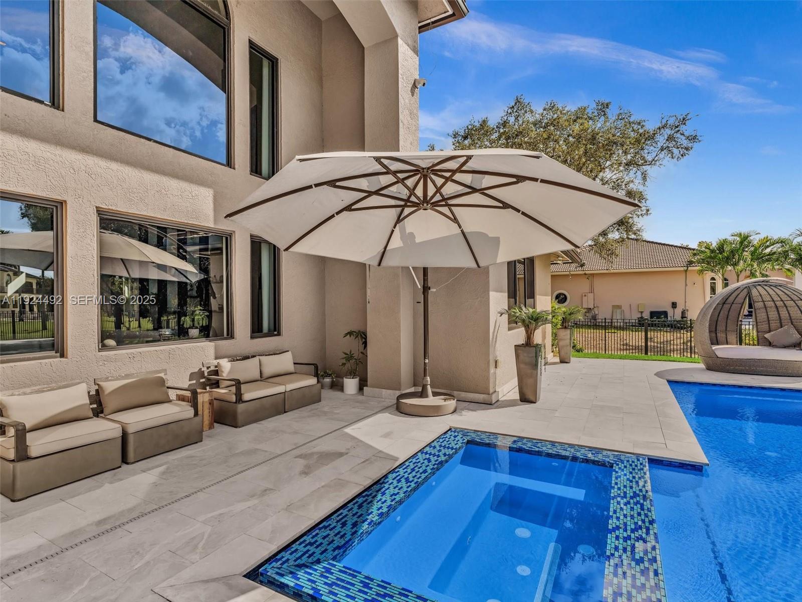 1021 NW 115th Ave Plantation, FL 33323