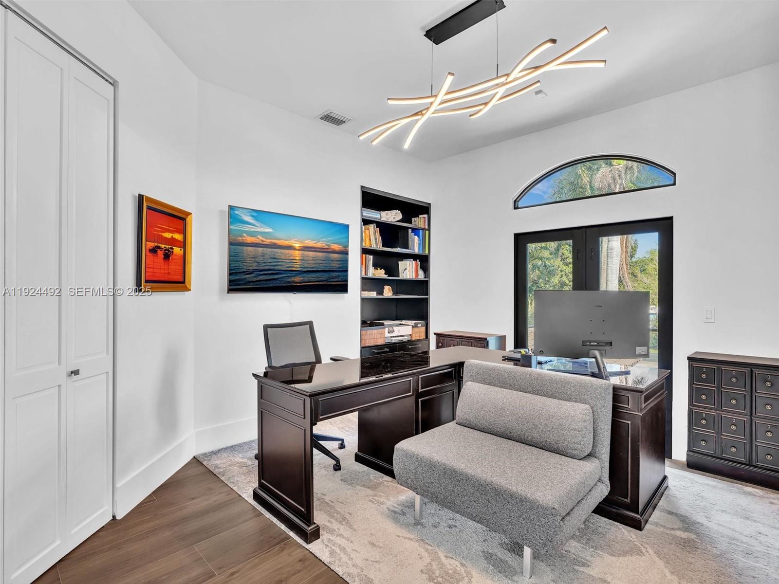 1021 NW 115th Ave Plantation, FL 33323