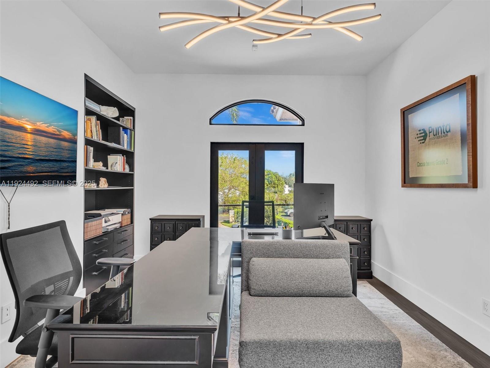 1021 NW 115th Ave Plantation, FL 33323