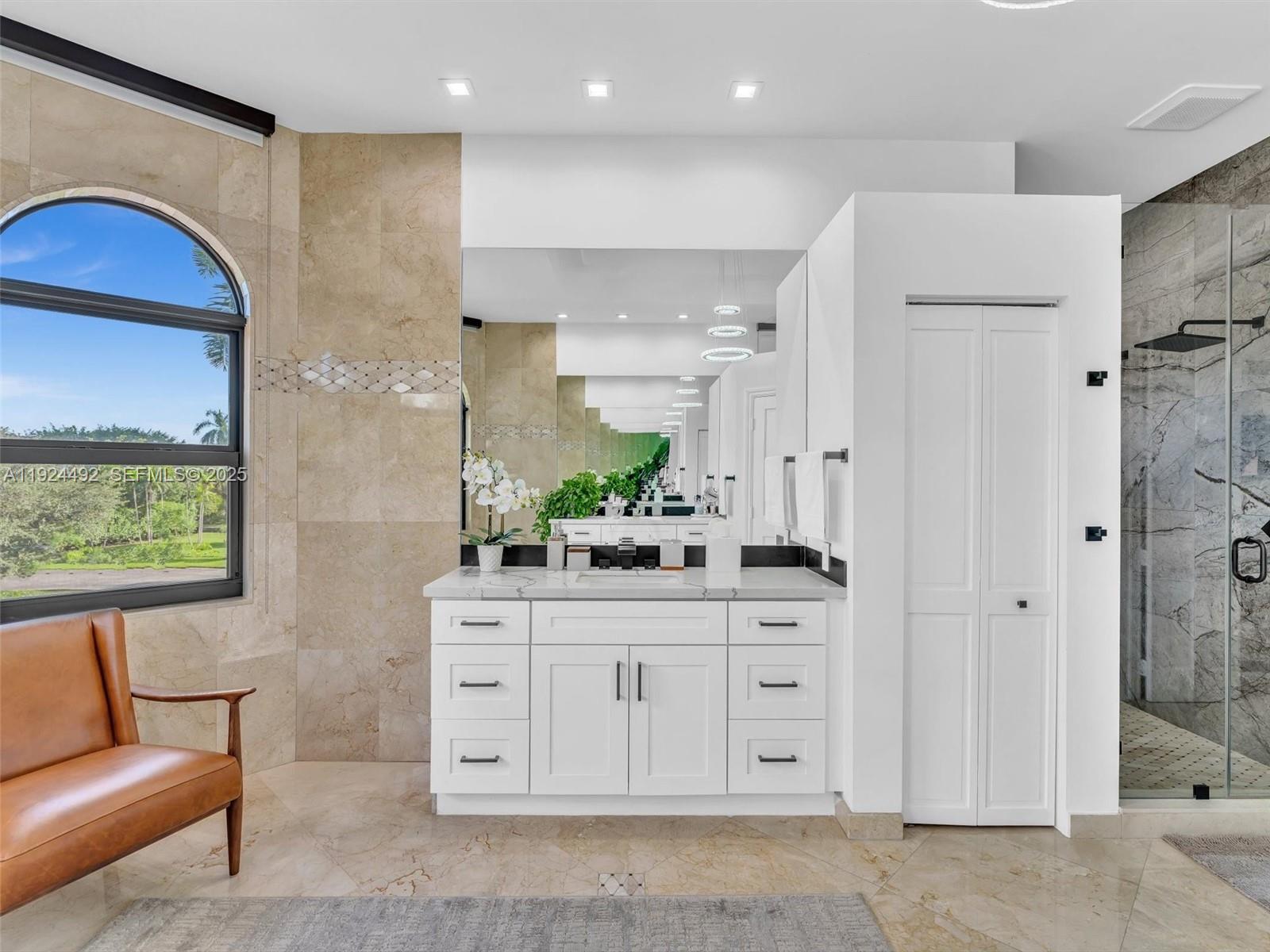 1021 NW 115th Ave Plantation, FL 33323