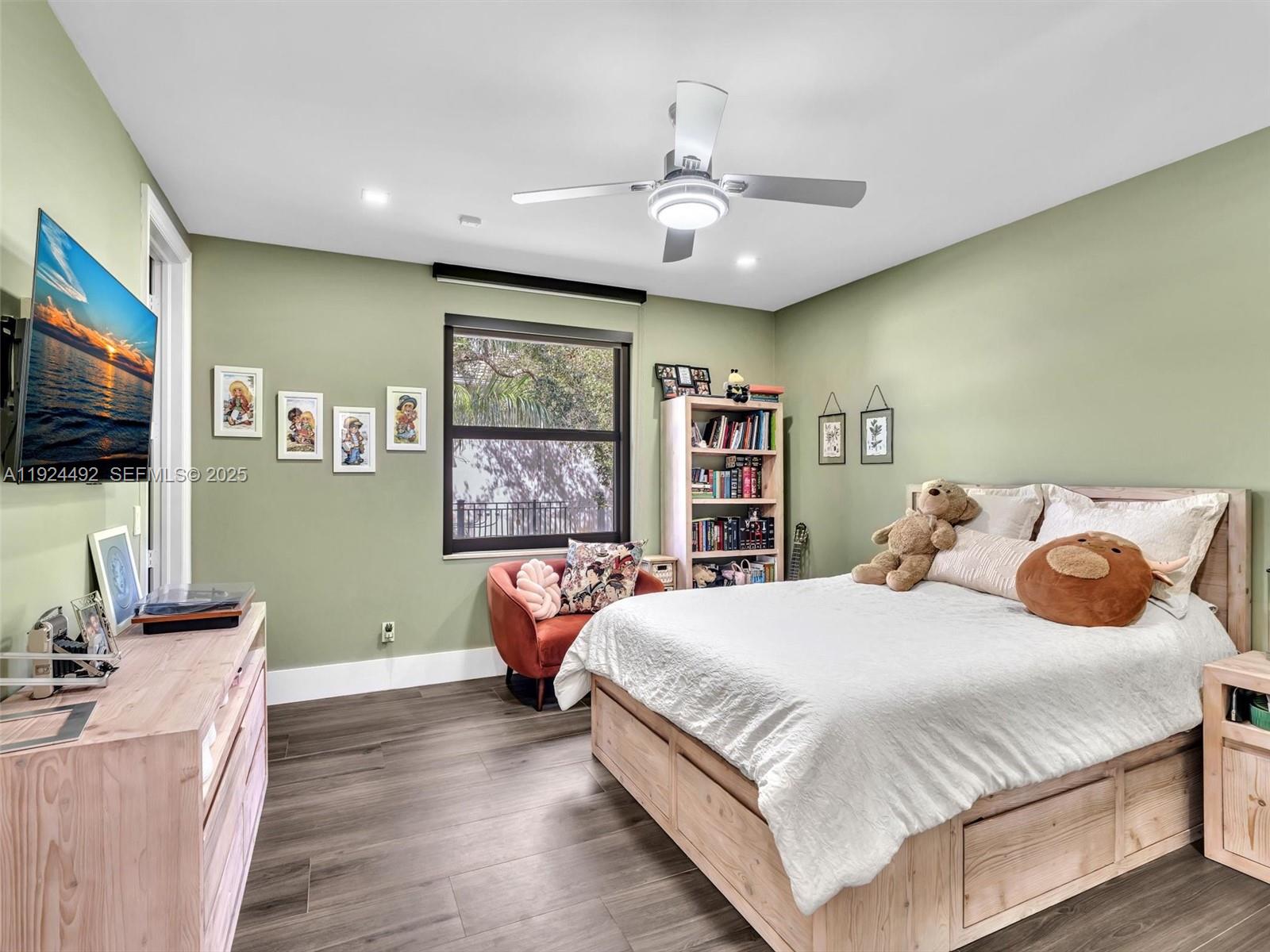 1021 NW 115th Ave Plantation, FL 33323