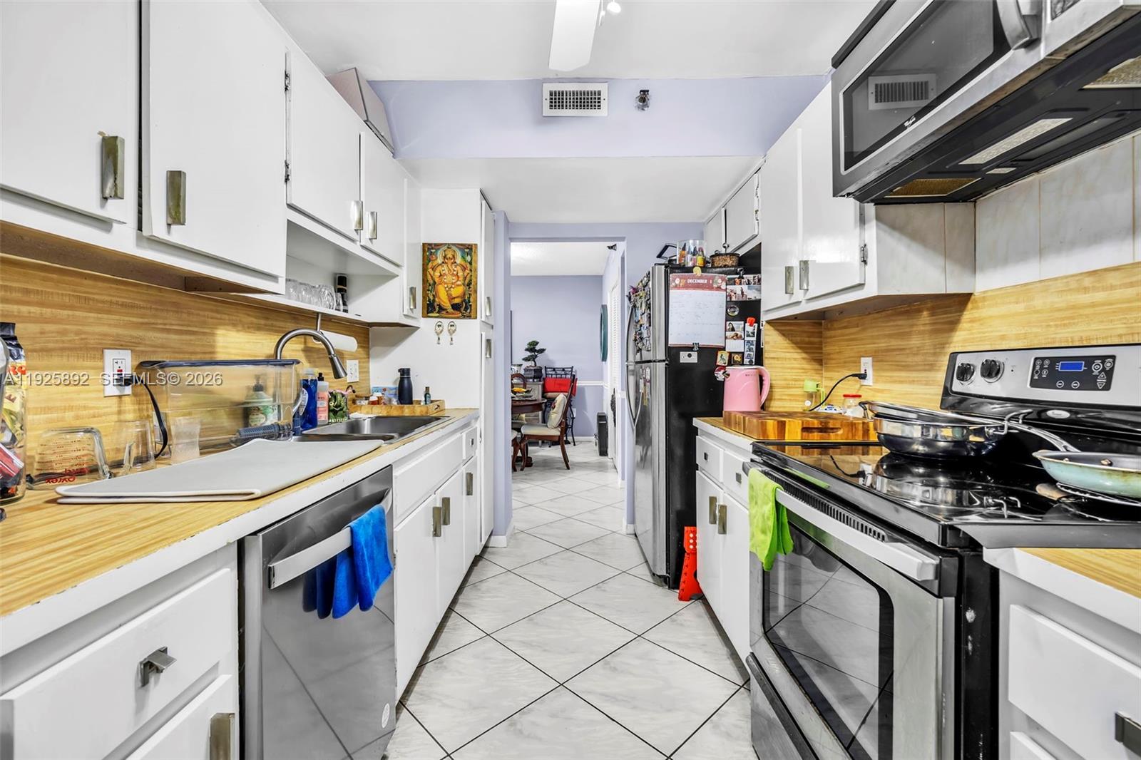 3850 Washington St #409 Hollywood, FL 33021