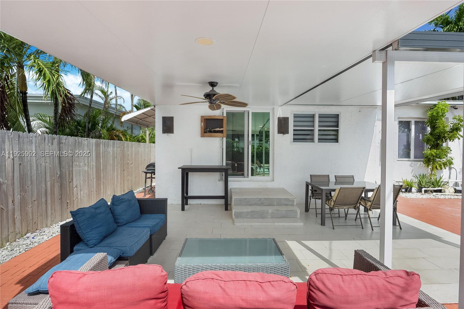 Undisclosed Address Hollywood, FL 33020