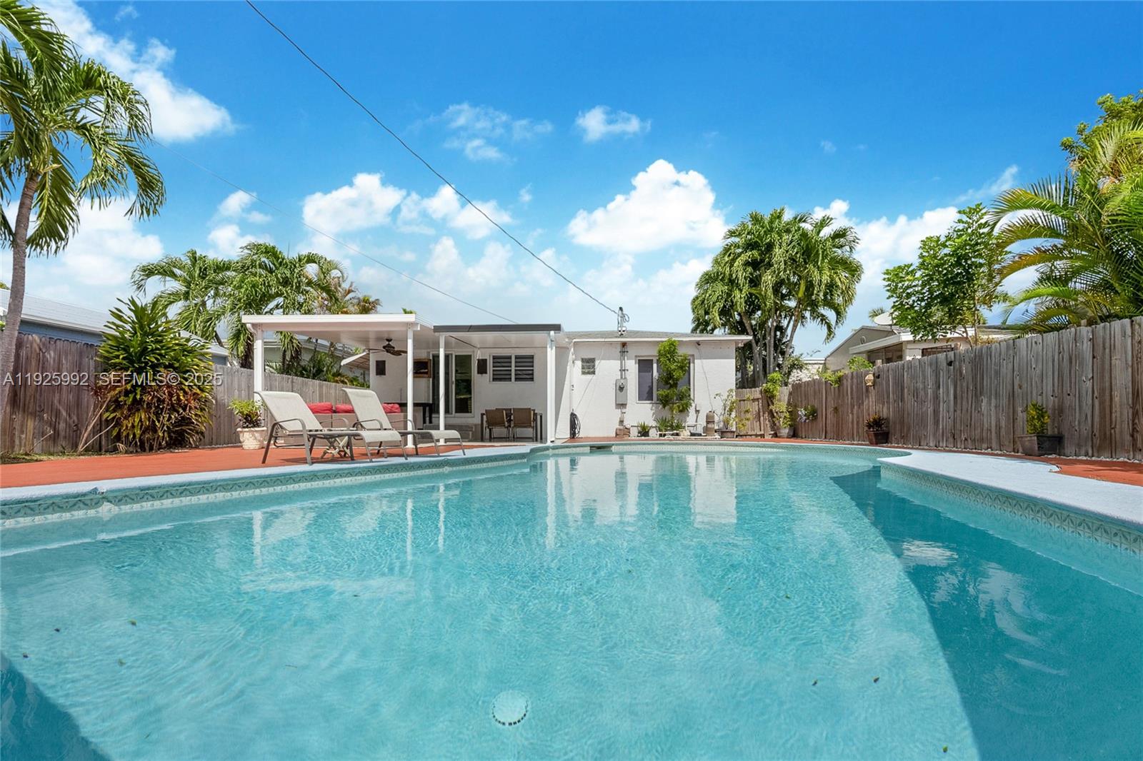 Undisclosed Address Hollywood, FL 33020