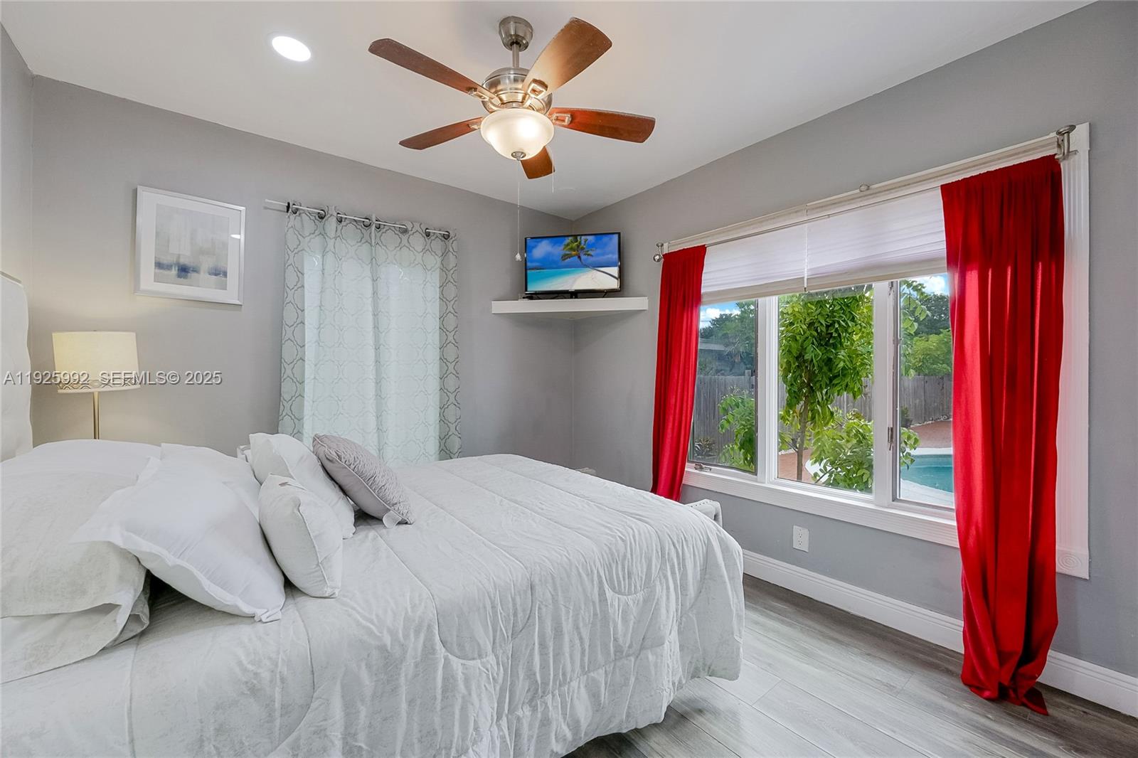 Undisclosed Address Hollywood, FL 33020