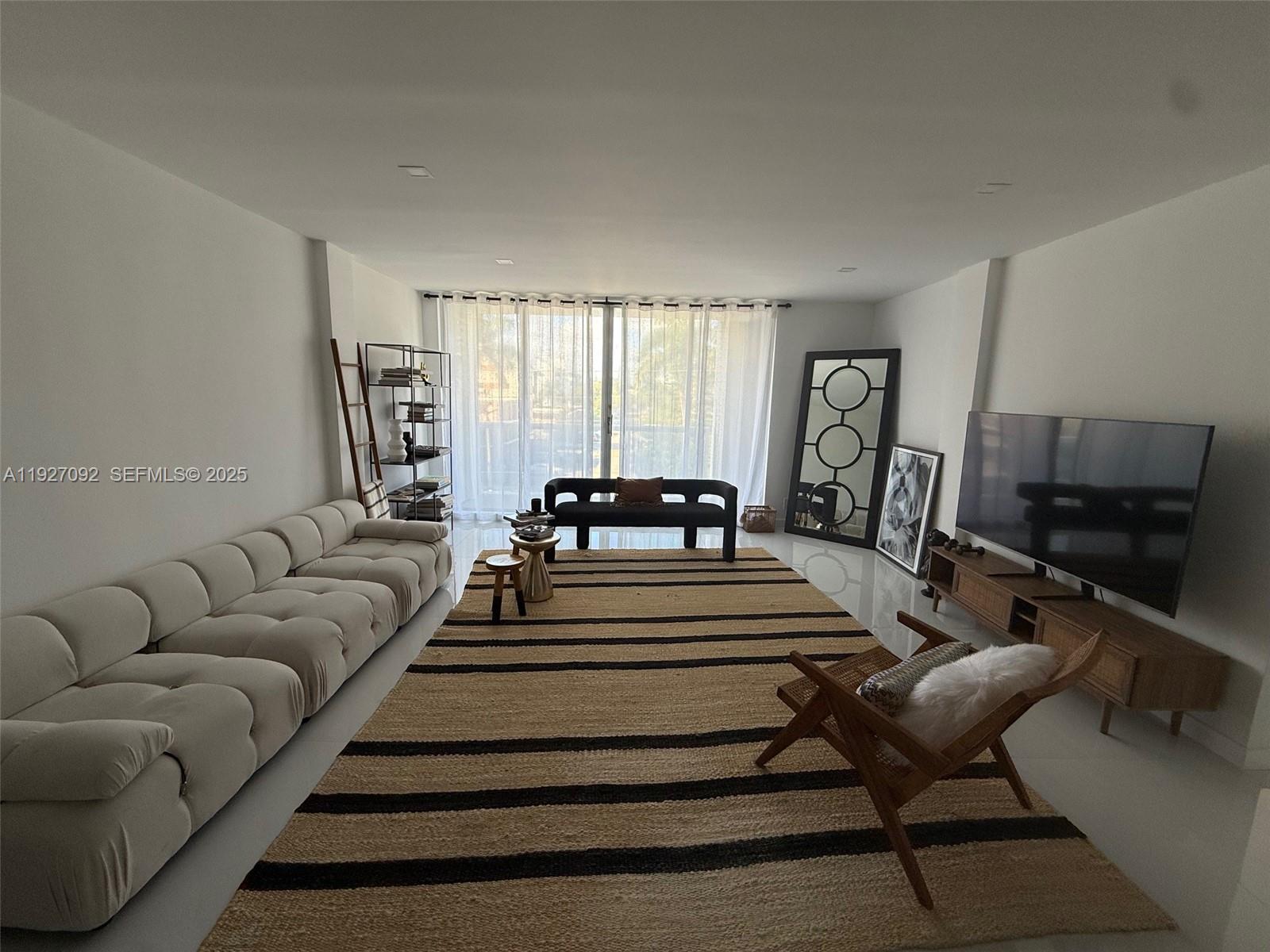 9381 E Bay Hbr Dr #402N Bay Harbor Islands, FL 33154