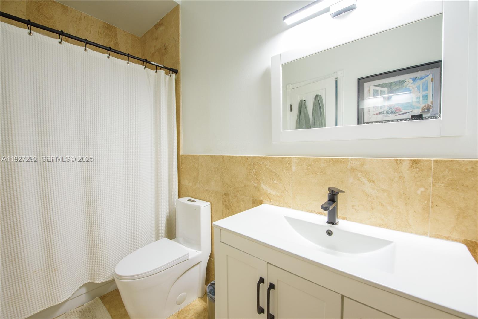 7890 SW 86th St #10 Miami, FL 33143