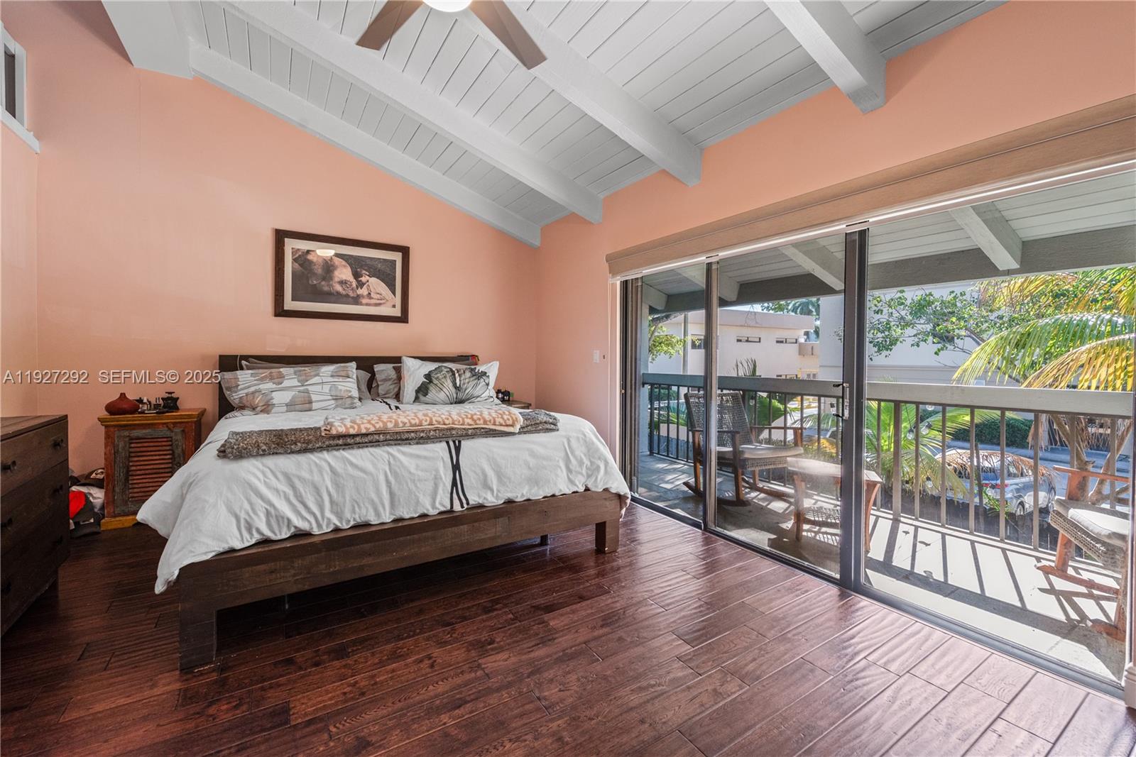 7890 SW 86th St #10 Miami, FL 33143