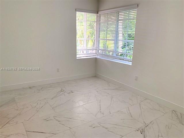 1000 Meridian Ave #23 Miami Beach, FL 33139