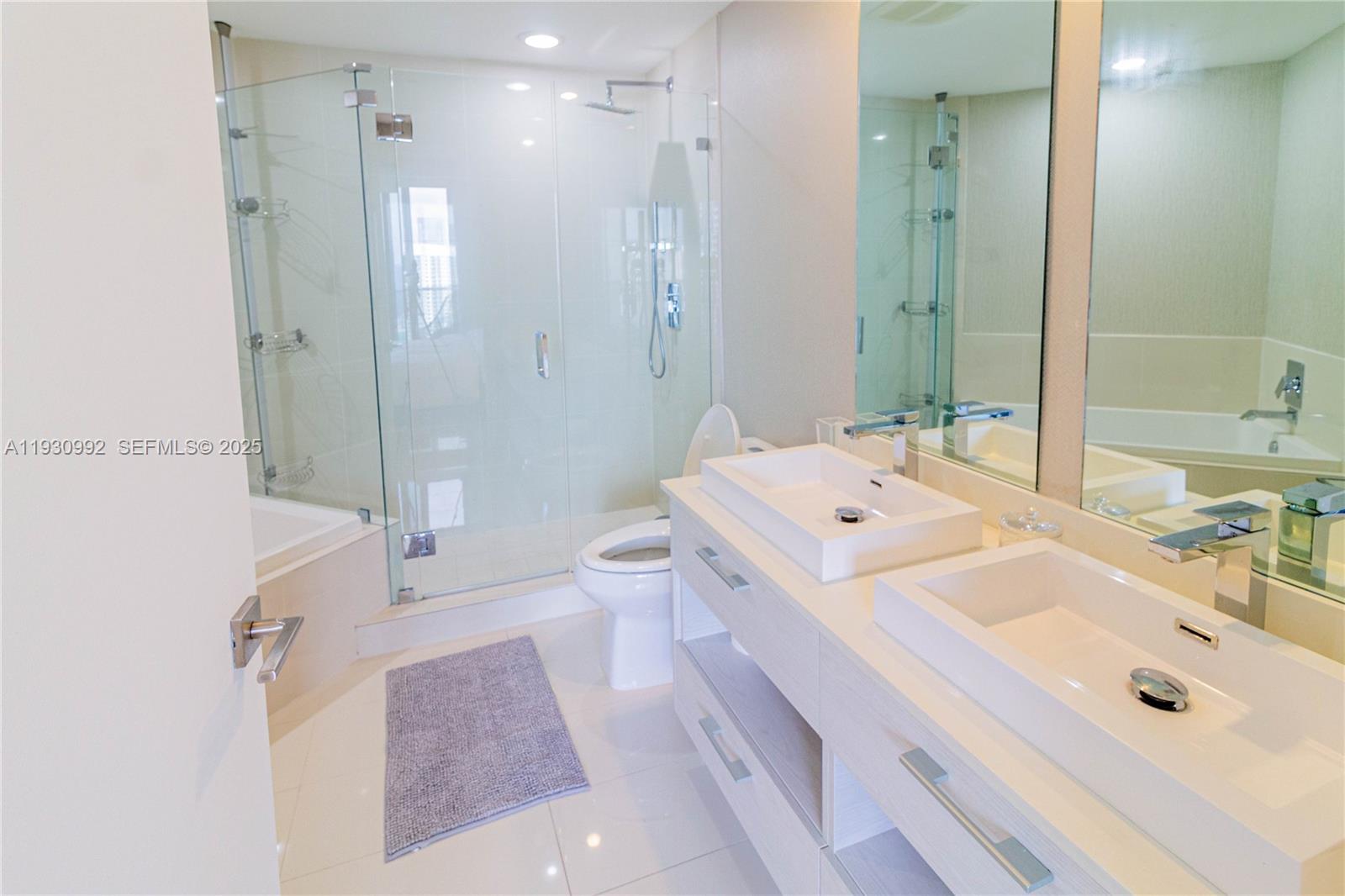 image Brickell Heights East9