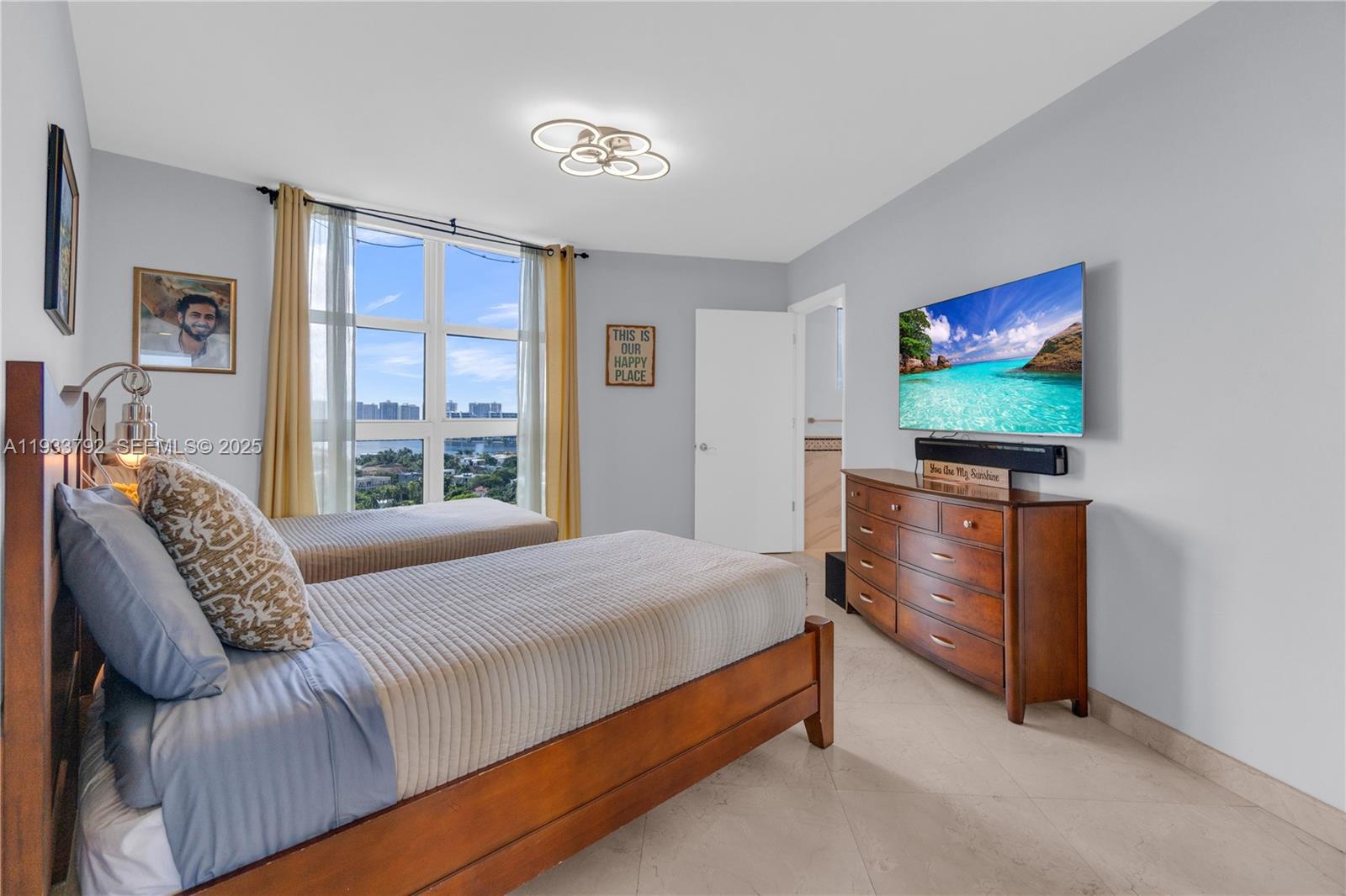 image Ocean Two Condo14