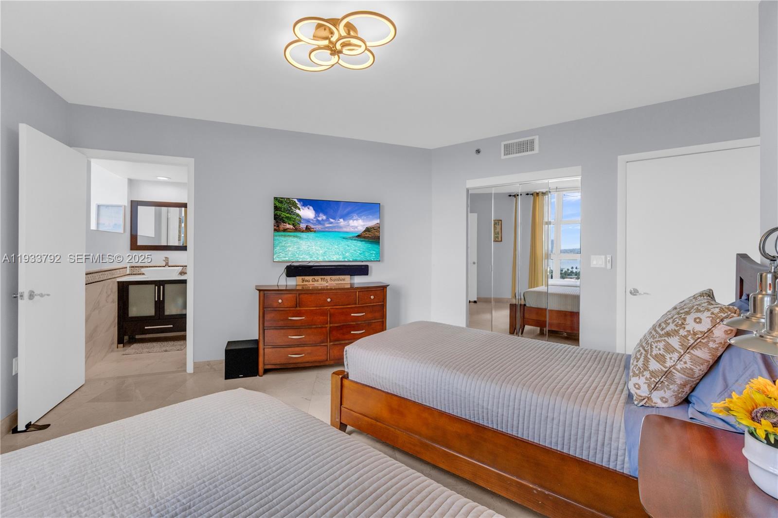 image Ocean Two Condo15