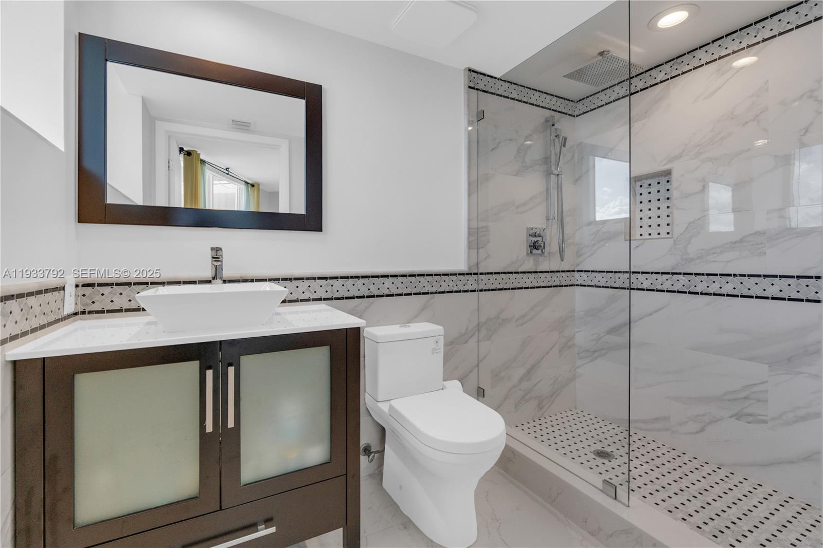 image Ocean Two Condo20