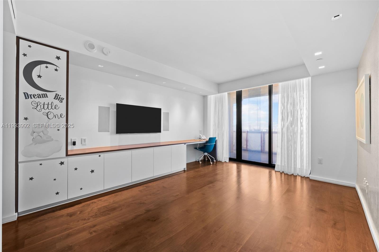 9999 Collins Ave #12E Bal Harbour, FL 33154