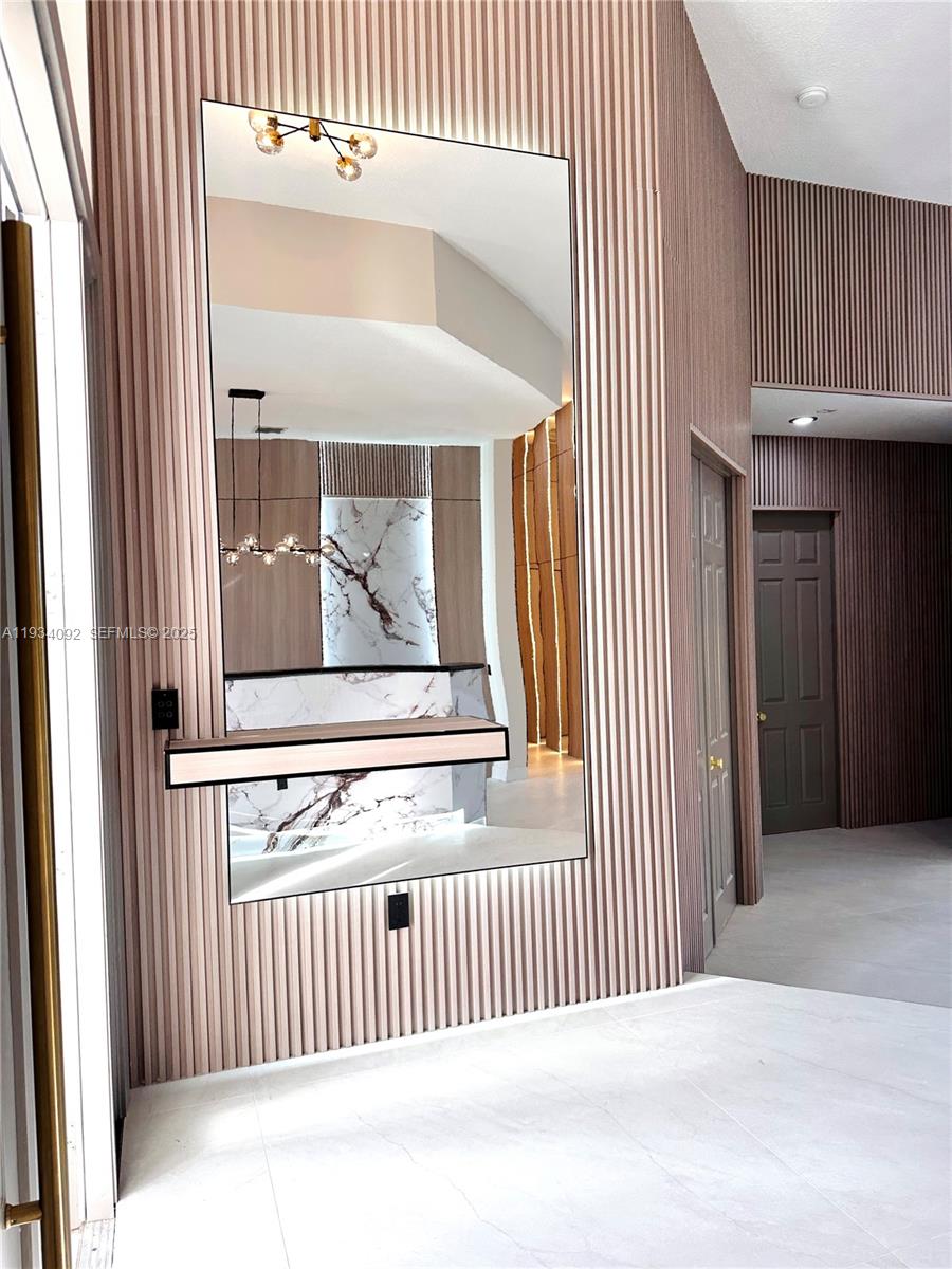 13785 SW 40th St Davie, FL 33330