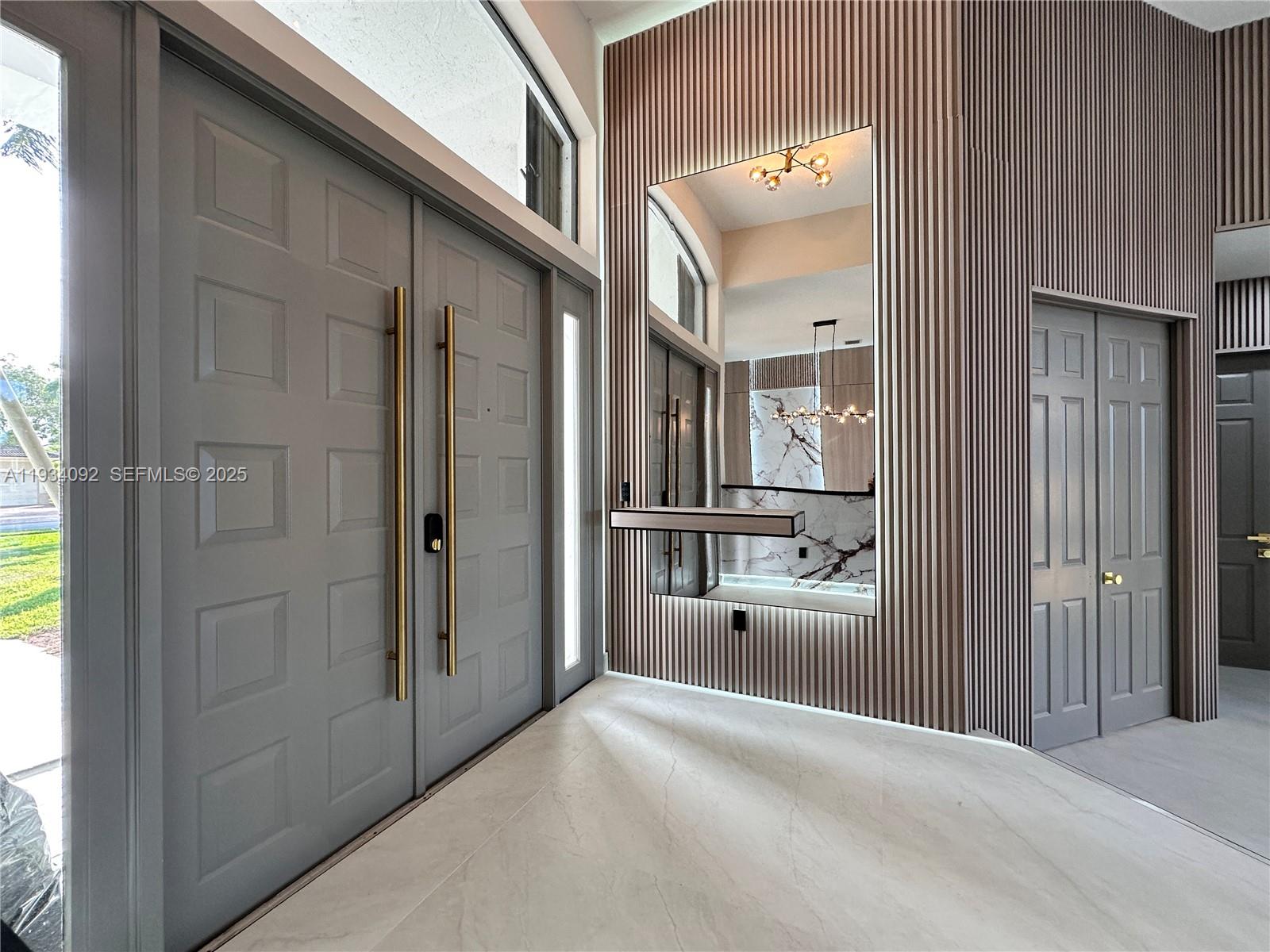 13785 SW 40th St Davie, FL 33330